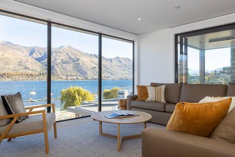Spinnaker Marina Apartment 5