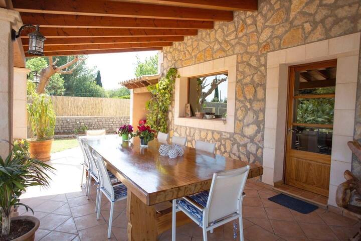 Es Rasquell gallery image 4