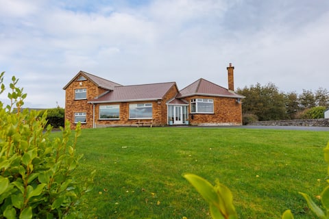 Red Brick House Rosses Point