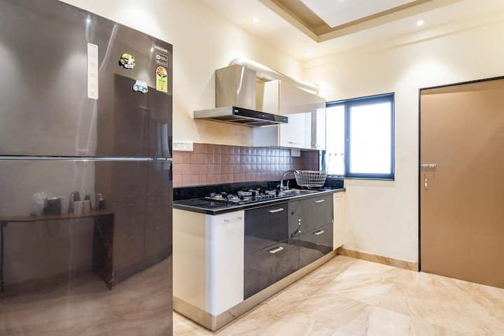 Cook in style with an elegant, fully equipped kitchen, designed to meet all your cooking and entertaining needs.
