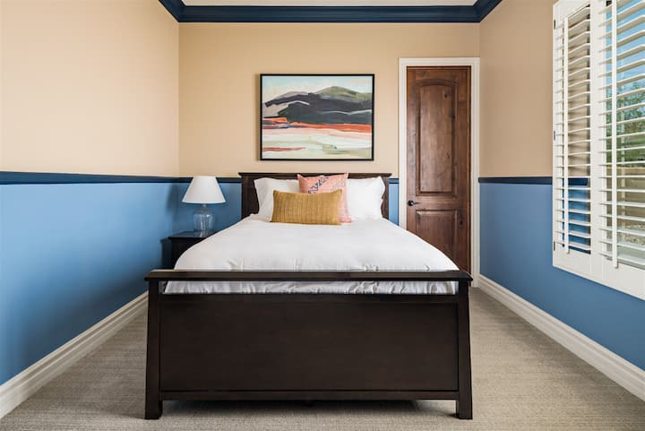 Dormitorio 4, cama tamaño queen