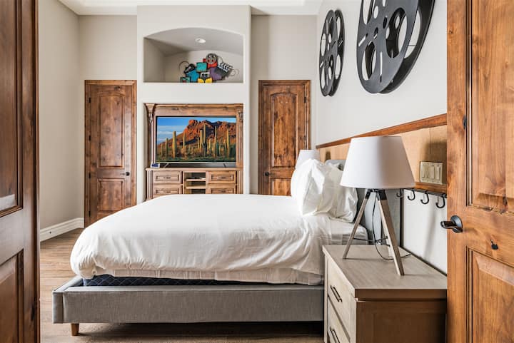 Dormitorio 2, cama tamaño queen