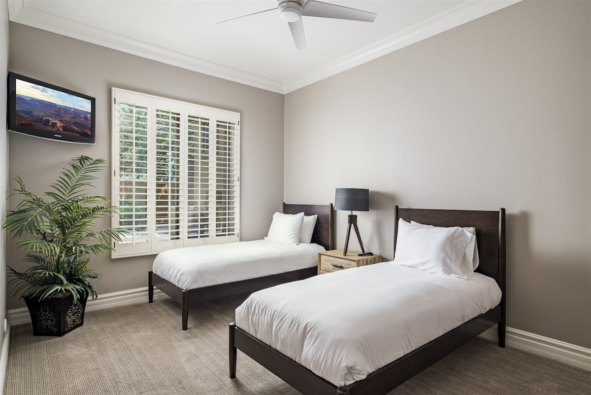 ห้องนอน 6 - เตียงแฝด 2 หลัง