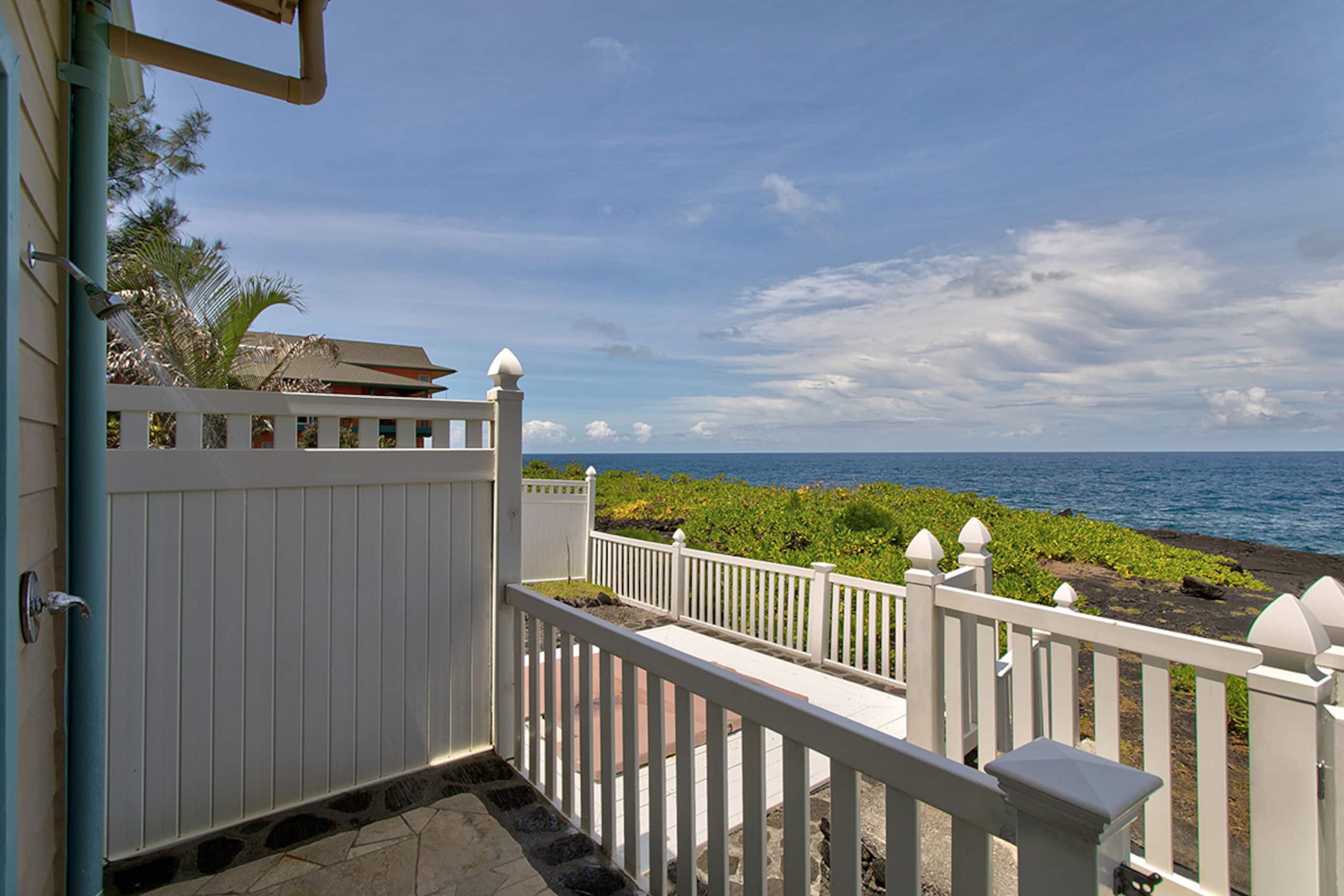 Home in Keaau · ★4.65 · 2 bedrooms · 3 beds · 2 baths - Image 34