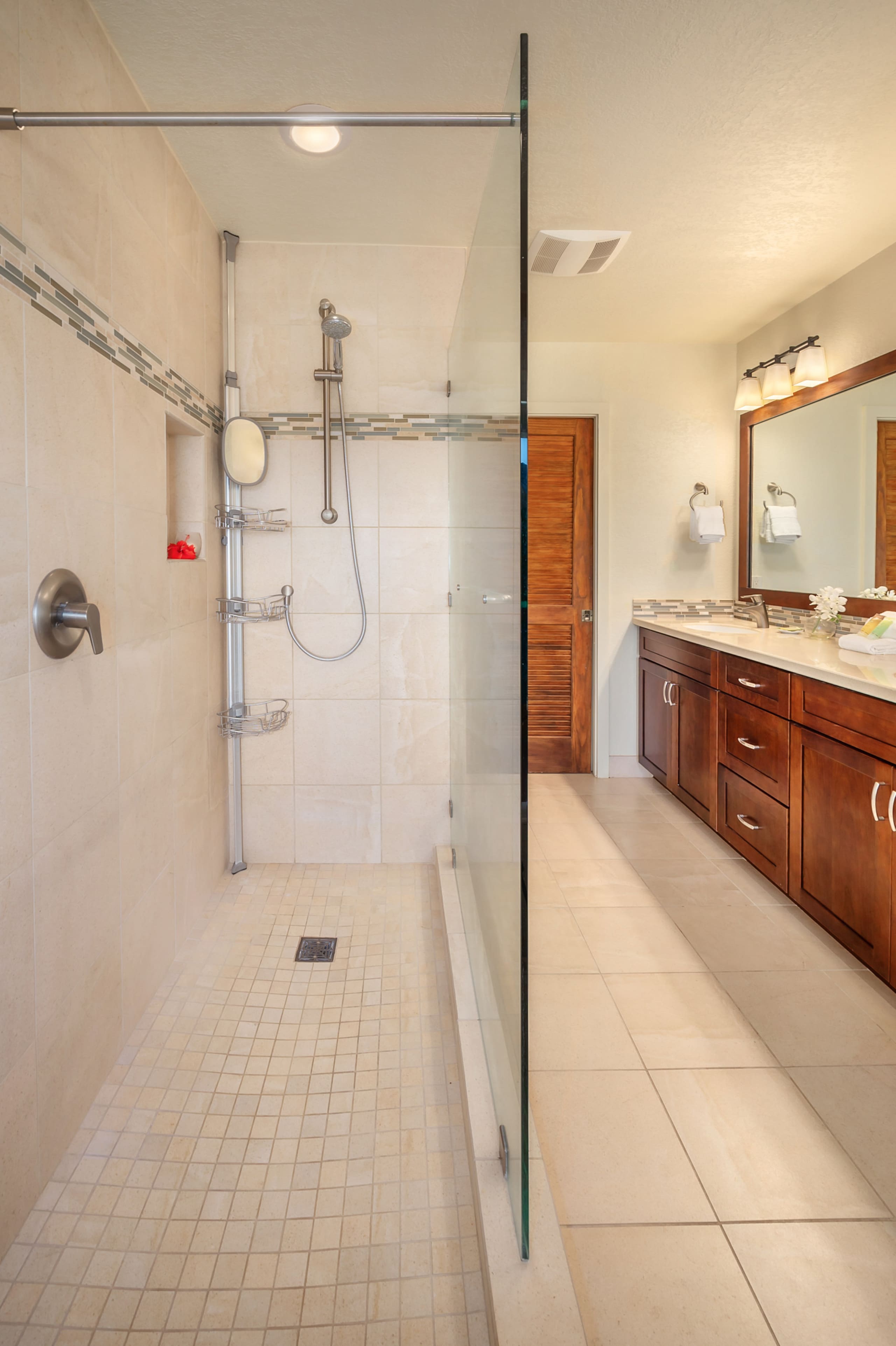 Condo in Koloa · ★4.8 · 2 bedrooms · 3 beds · 2 baths - Image 17