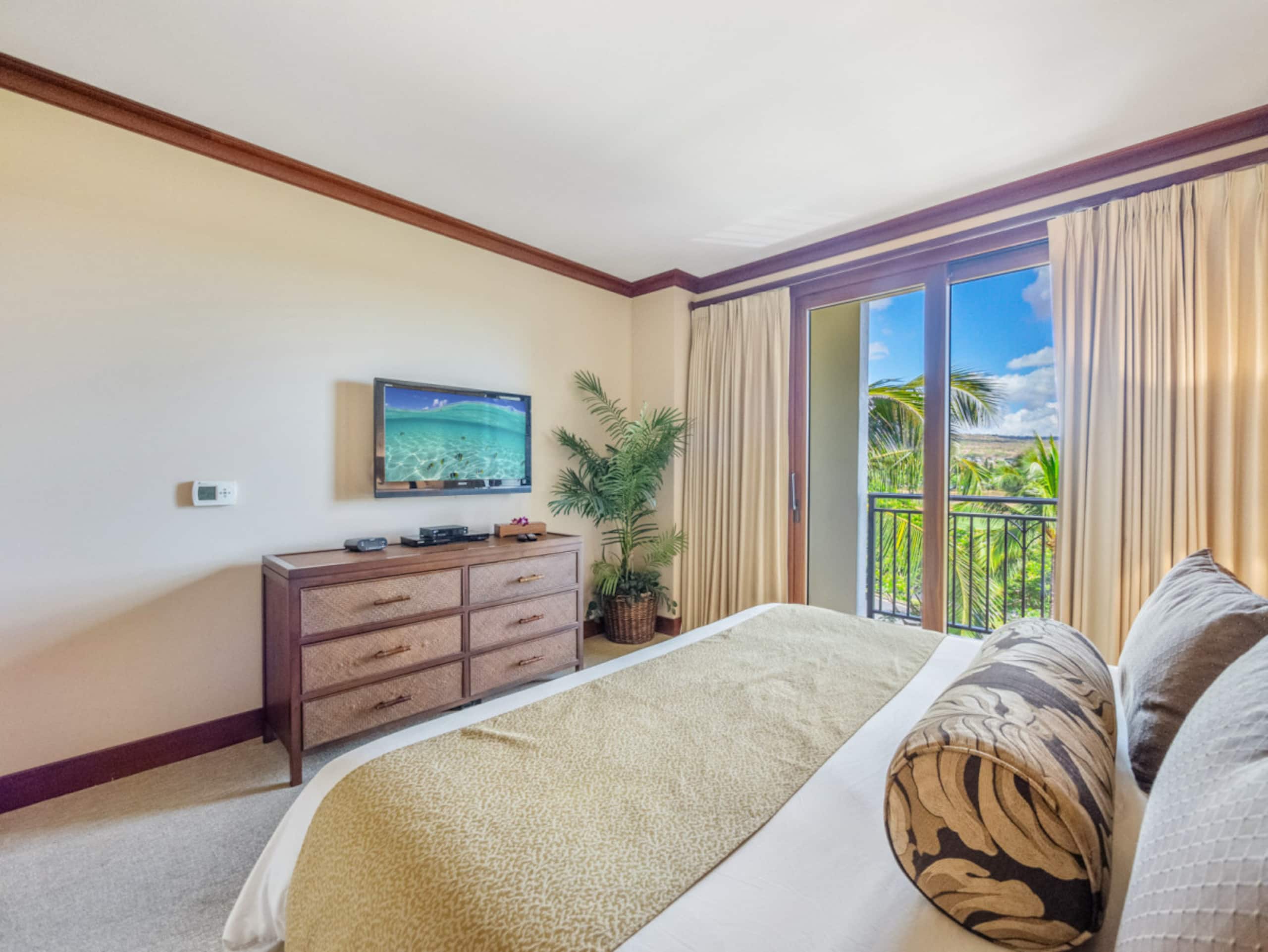 Condo in Kapolei · ★4.75 · 2 bedrooms · 3 beds · 2 private baths - Image 19
