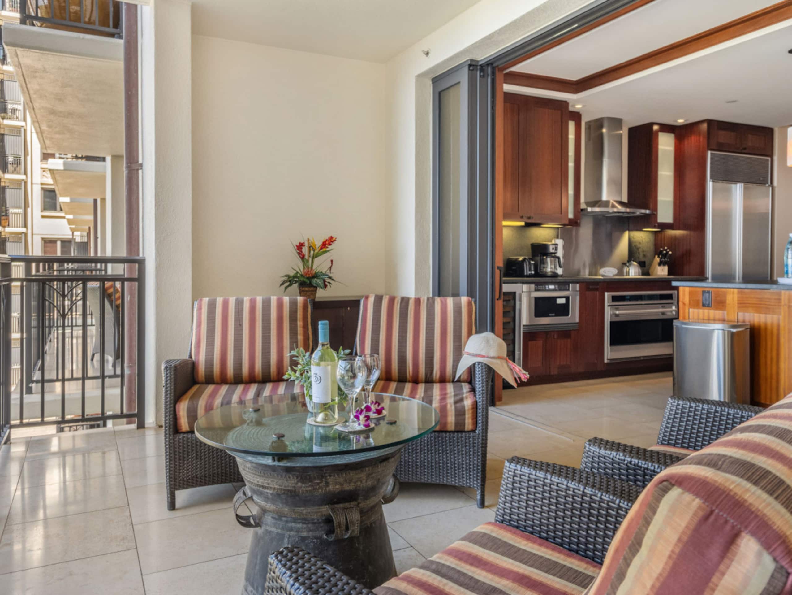 Condo in Kapolei · ★4.75 · 2 bedrooms · 3 beds · 2 private baths - Image 2
