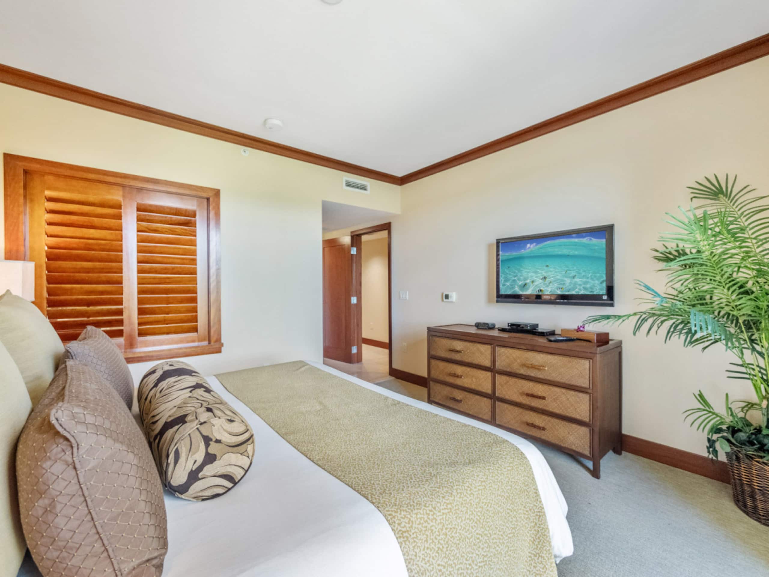 Condo in Kapolei · ★4.75 · 2 bedrooms · 3 beds · 2 private baths - Image 21