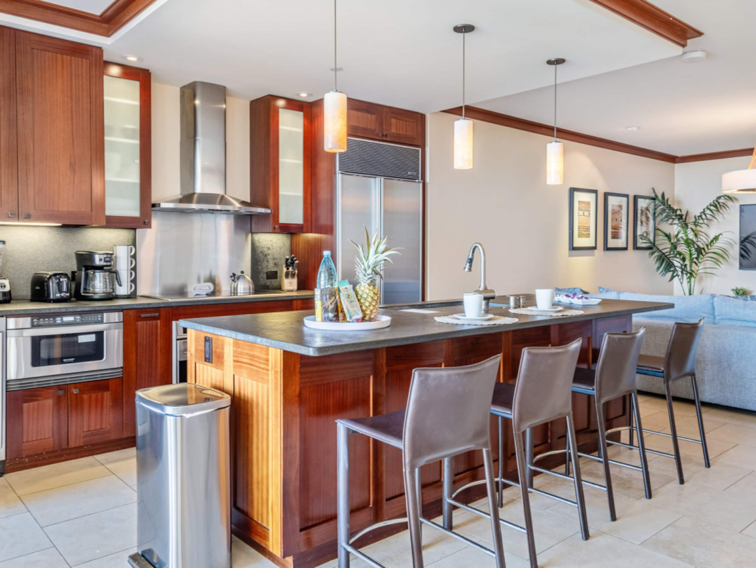 Condo in Kapolei · ★4.75 · 2 bedrooms · 3 beds · 2 private baths - Image 10