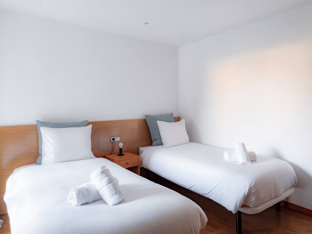 Majordoms – Sports Villa Banyoles gallery image 5