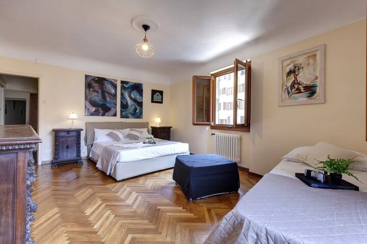 Sophia Apartment by Mamo Florence gallery image 5