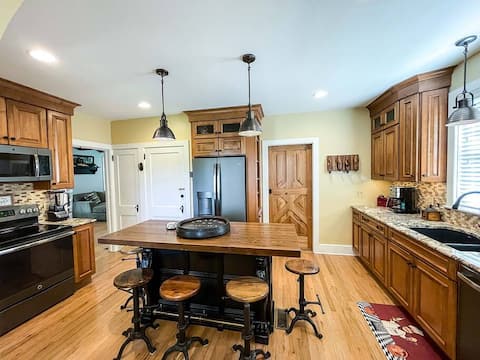 Family friendly near Hershey Park and Spooky Nook.