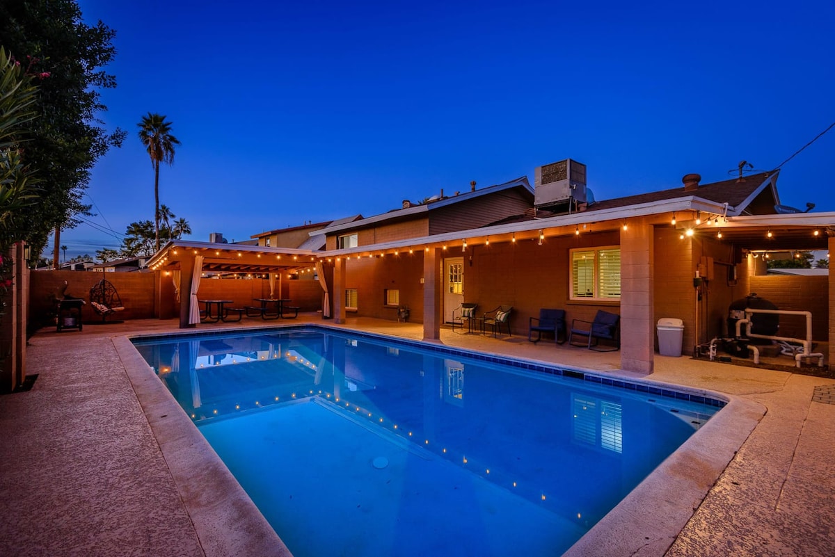 Successful Airbnb property: Spacious, Clean & Updated Old Town Scottsdale Home in Scottsdale