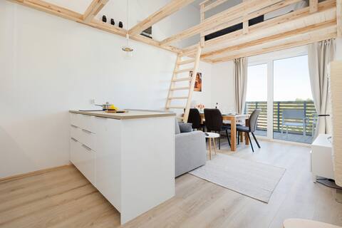Sun Gallery | Dźwirzyno Apartment | Balcony