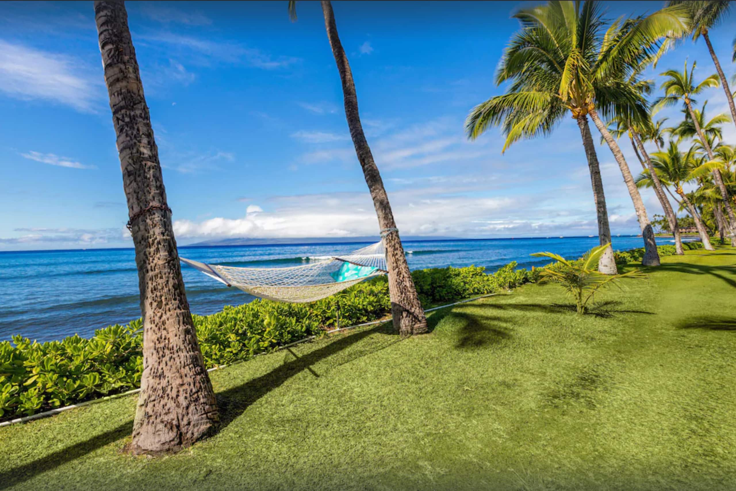Townhouse in Lahaina · ★4.75 · 4 bedrooms · 5 beds · 2.5 baths - Image 8