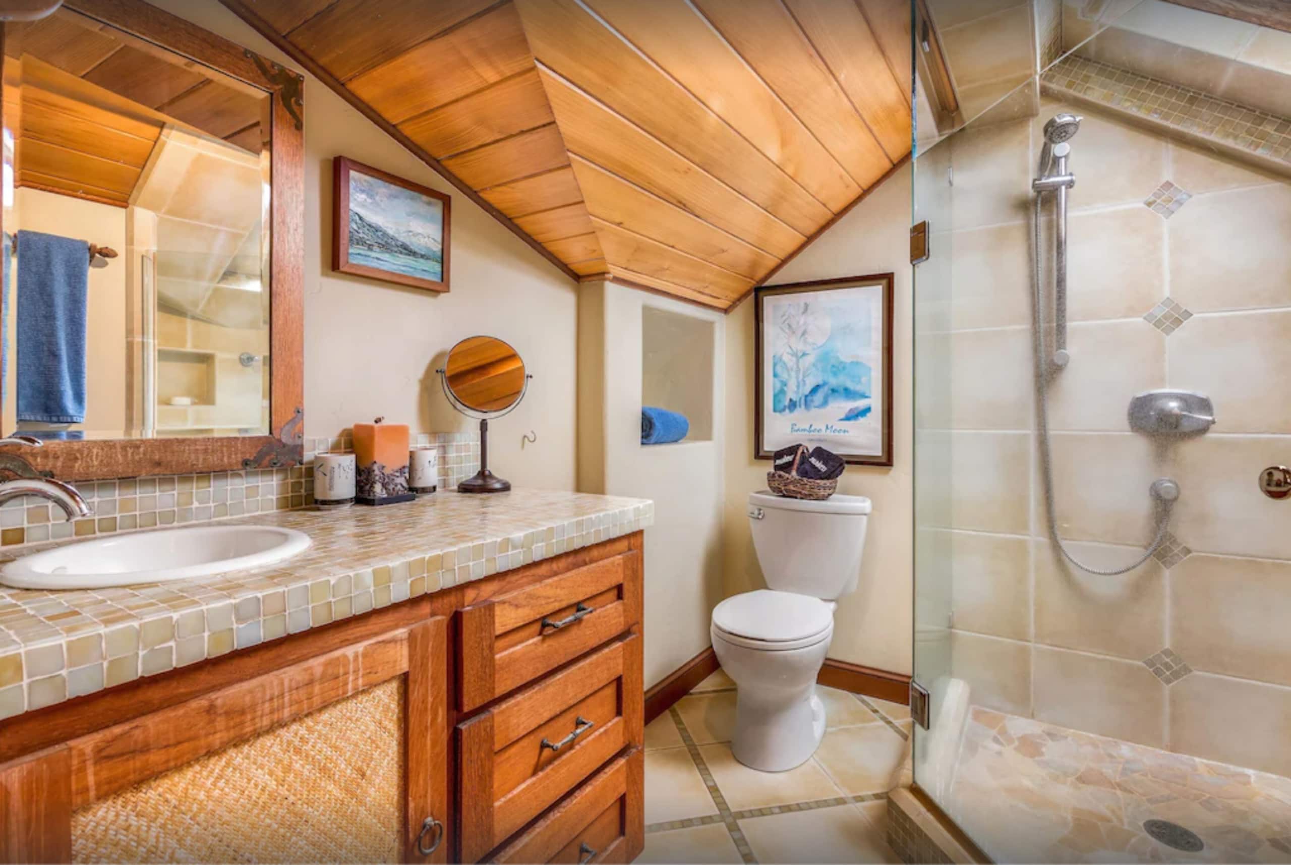Townhouse in Lahaina · ★4.75 · 4 bedrooms · 5 beds · 2.5 baths - Image 33