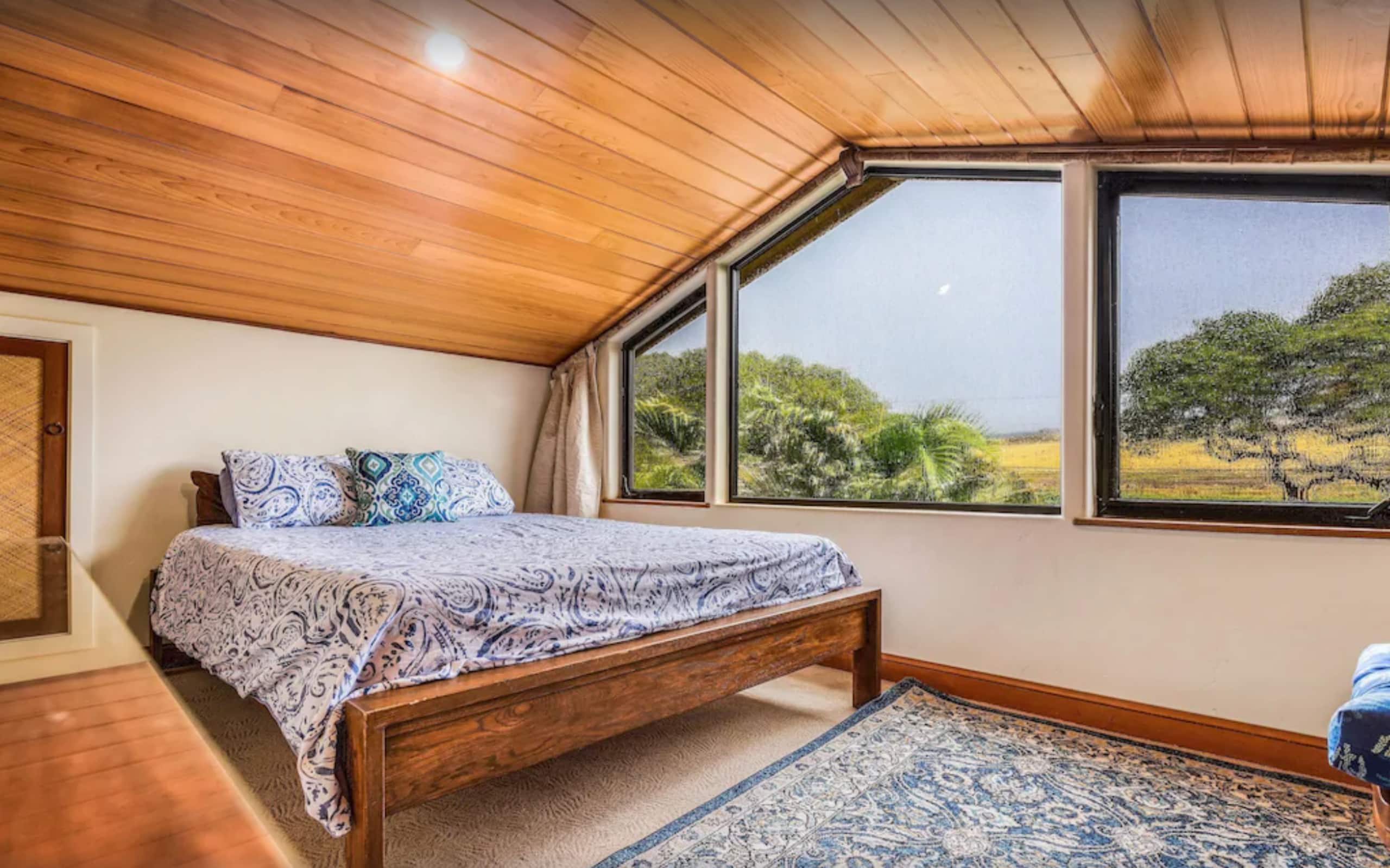 Townhouse in Lahaina · ★4.75 · 4 bedrooms · 5 beds · 2.5 baths - Image 26