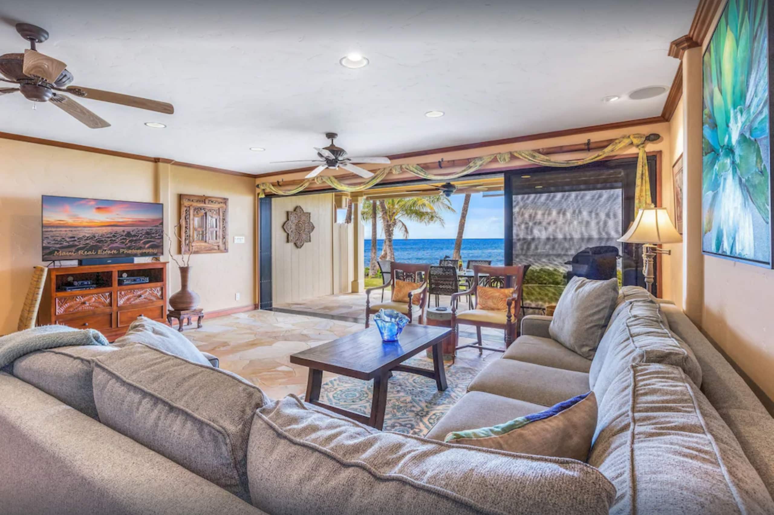 Townhouse in Lahaina · ★4.75 · 4 bedrooms · 5 beds · 2.5 baths - Image 12