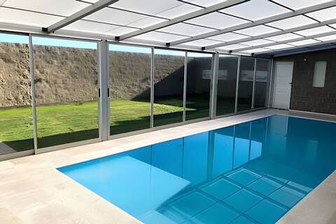 Cozy house with heated indoor pool