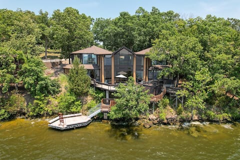 Treetop 32 - Stunning Panoramic View & Swim Dock