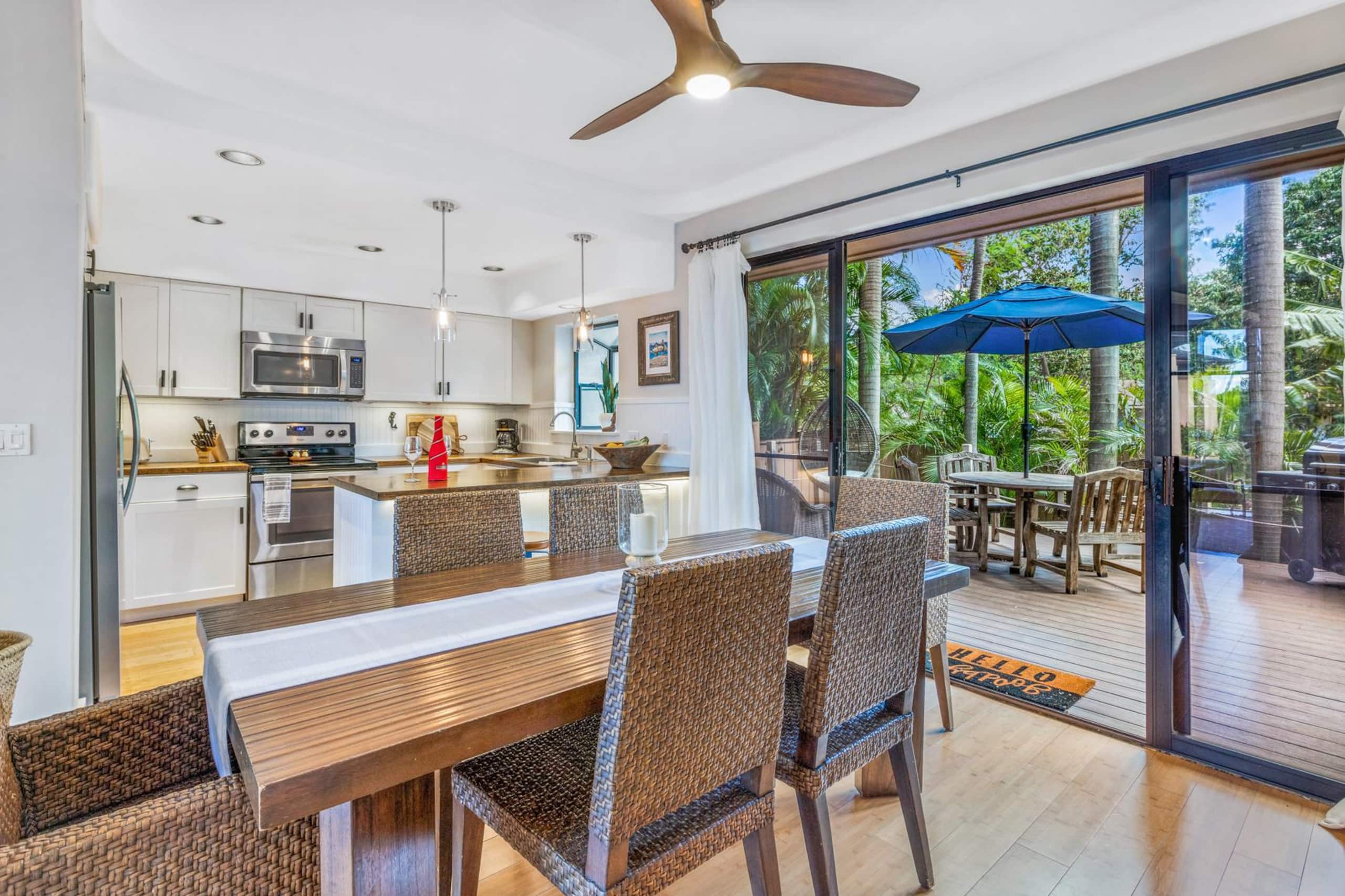 Condo in Lahaina · ★4.78 · 3 bedrooms · 4 beds · 2.5 baths - Image 12