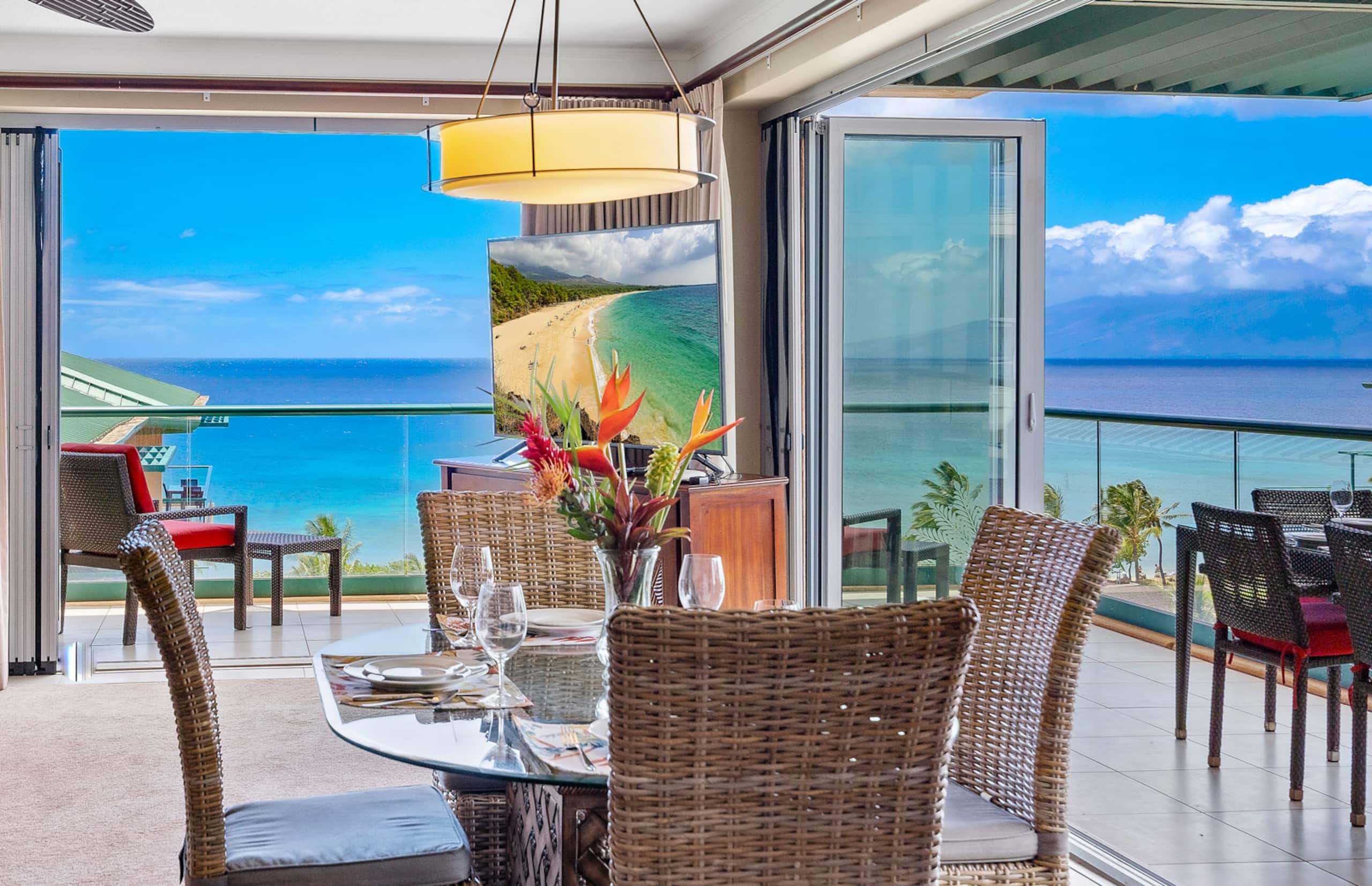 Condo in Lahaina · ★4.91 · 2 bedrooms · 3 beds · 2 baths - Image 14