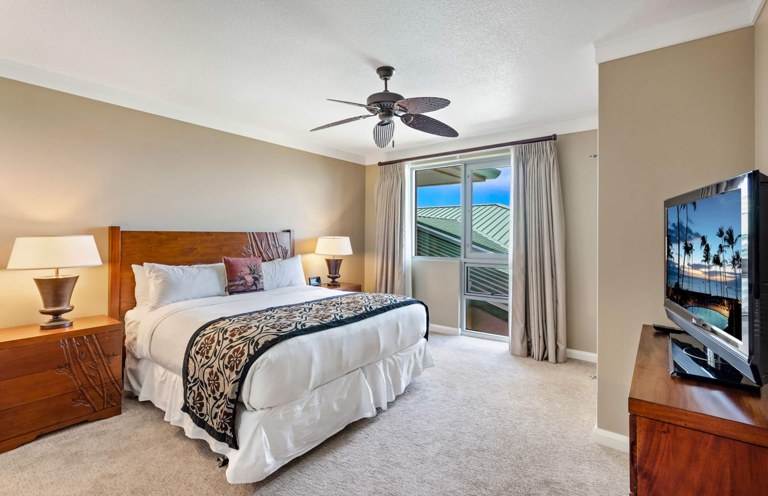 Condo in Lahaina · ★4.91 · 2 bedrooms · 3 beds · 2 baths - Image 18