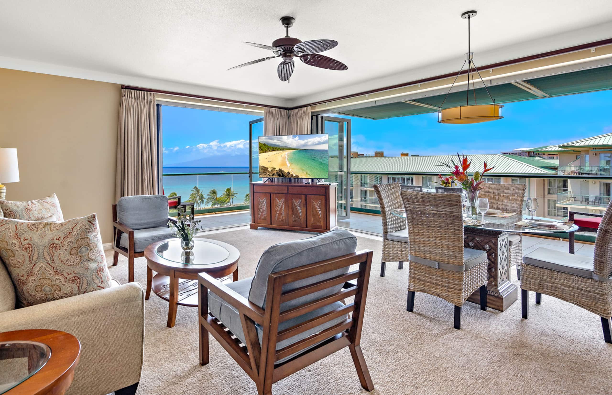 Condo in Lahaina · ★4.91 · 2 bedrooms · 3 beds · 2 baths - Image 12