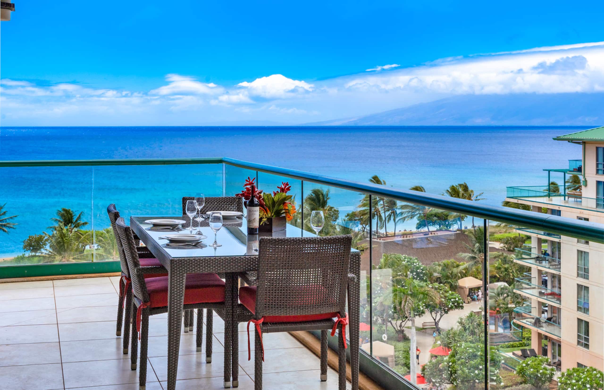 Condo in Lahaina · ★4.91 · 2 bedrooms · 3 beds · 2 baths - Image 16
