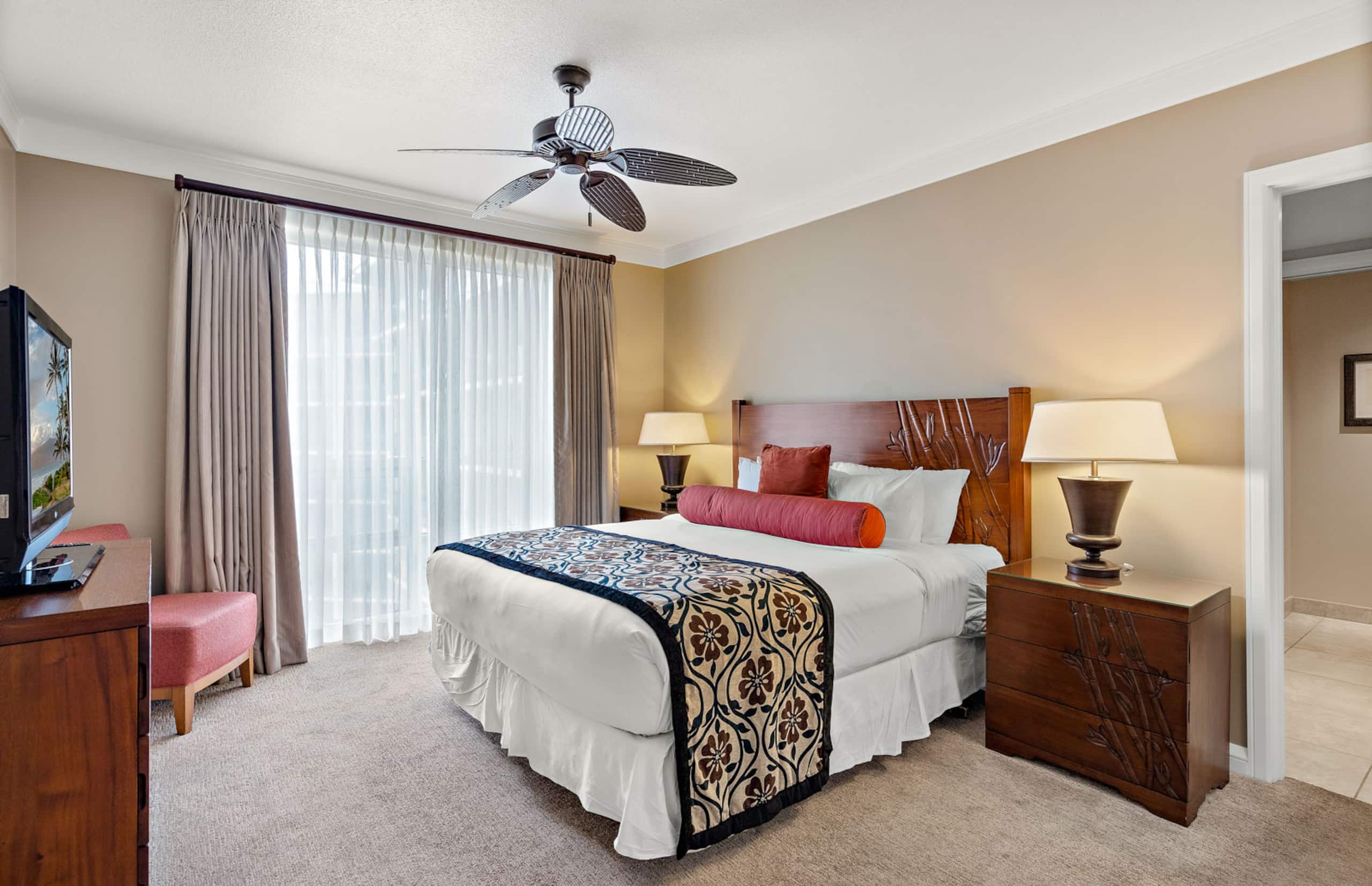Condo in Lahaina · ★4.91 · 2 bedrooms · 3 beds · 2 baths - Image 23