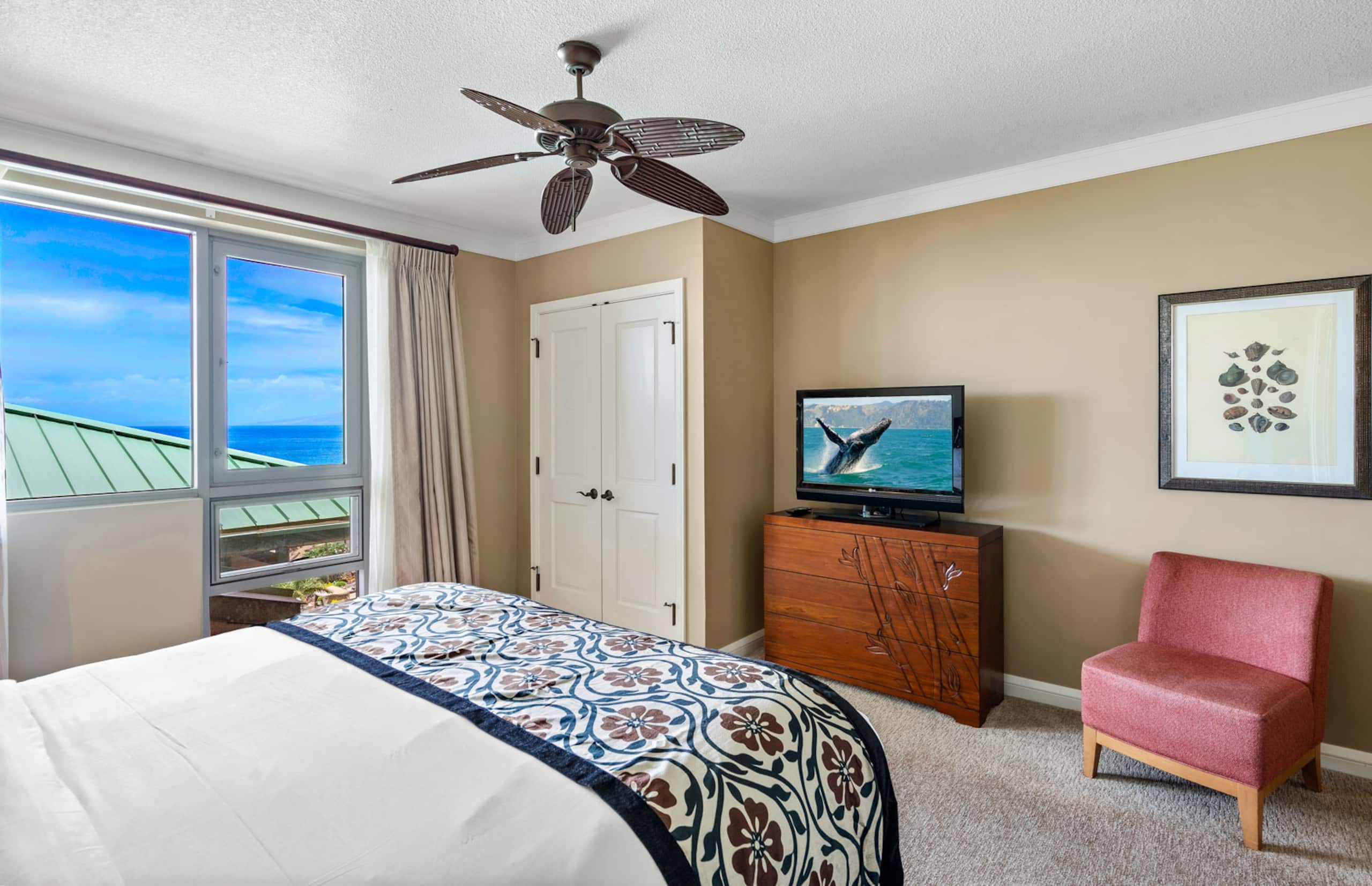 Condo in Lahaina · ★4.91 · 2 bedrooms · 3 beds · 2 baths - Image 19