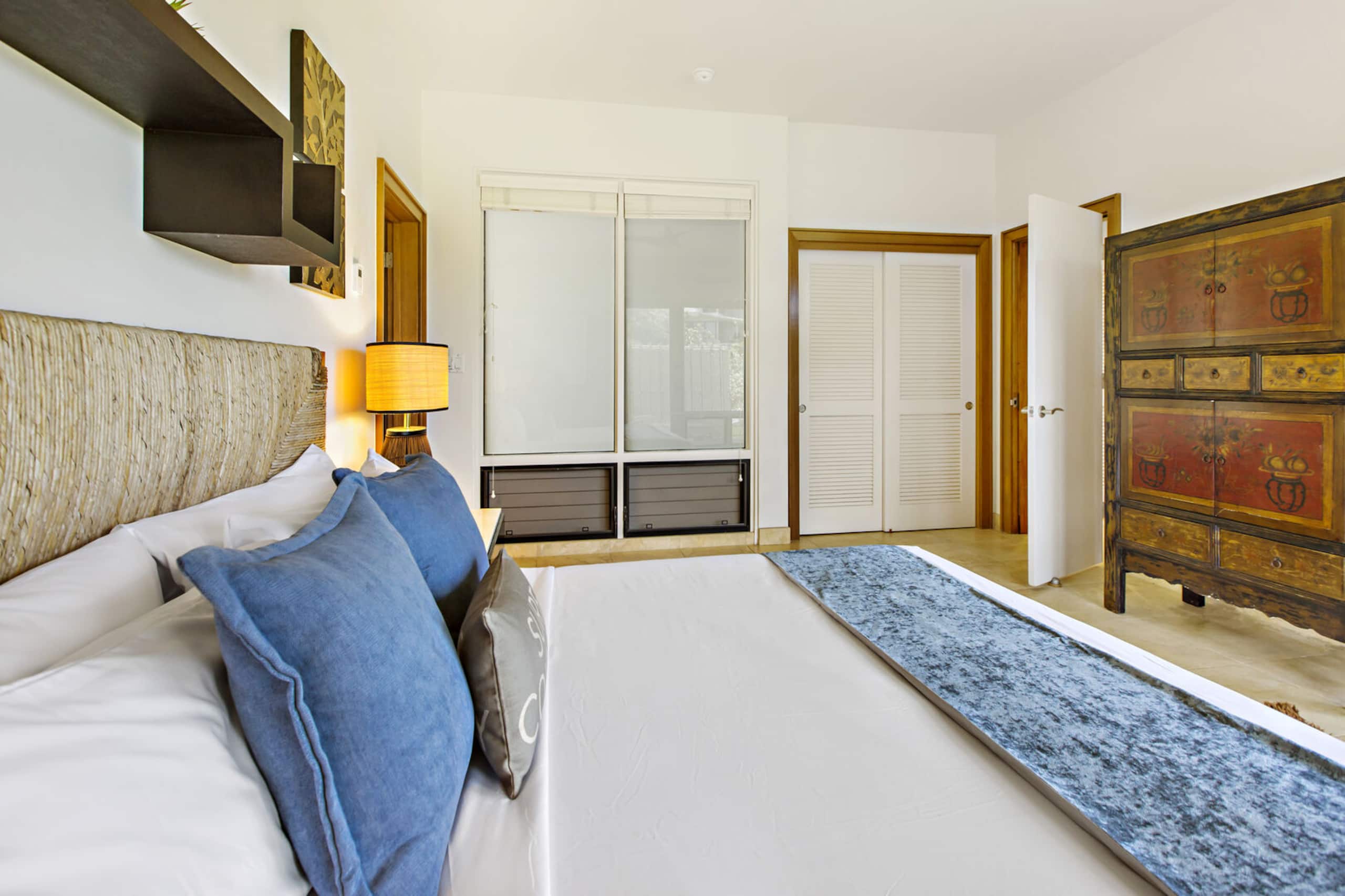 Condo in Lahaina · ★4.53 · 2 bedrooms · 3 beds · 3 baths - Image 25