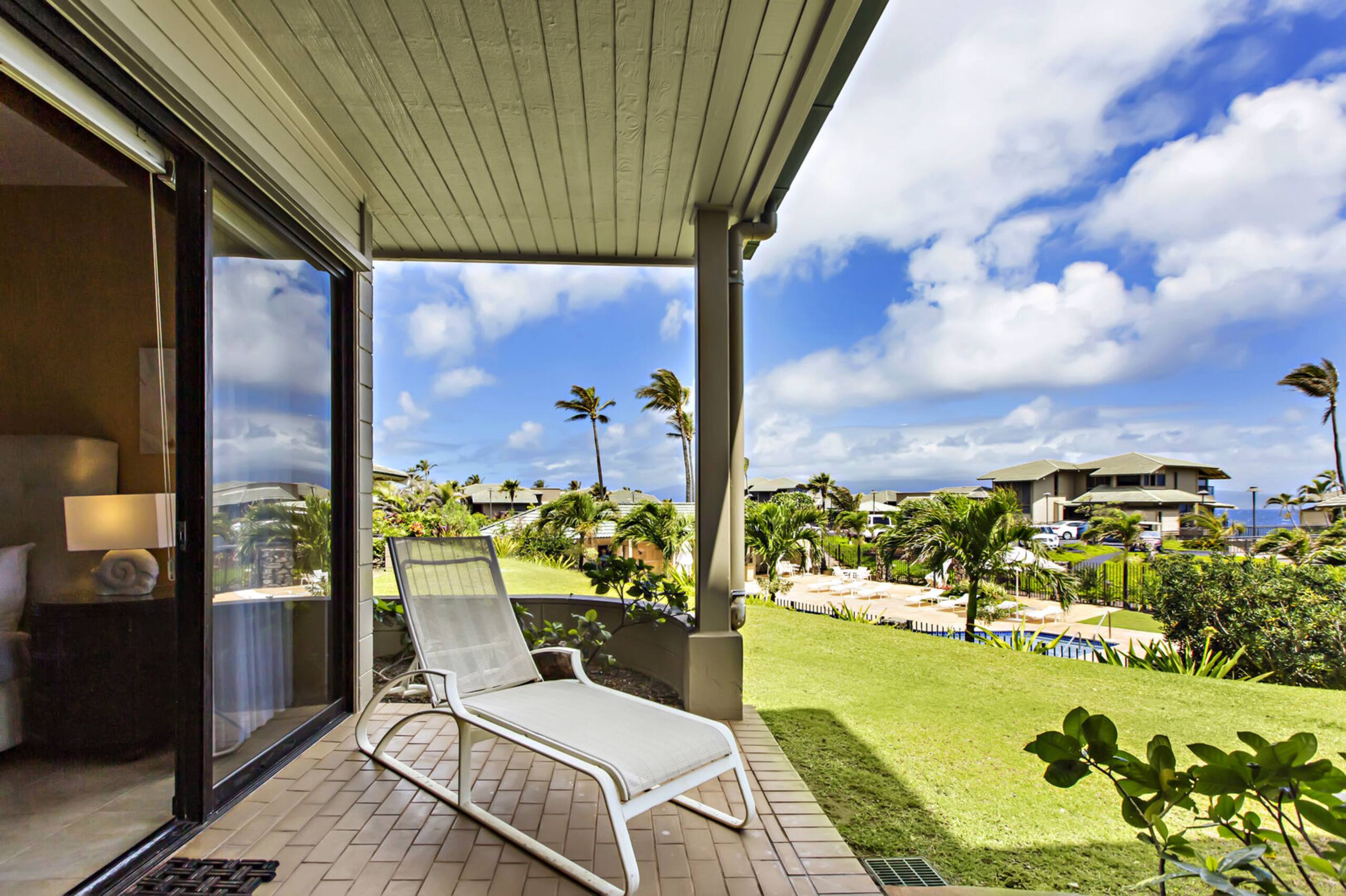 Condo in Lahaina · ★4.53 · 2 bedrooms · 3 beds · 3 baths - Image 15