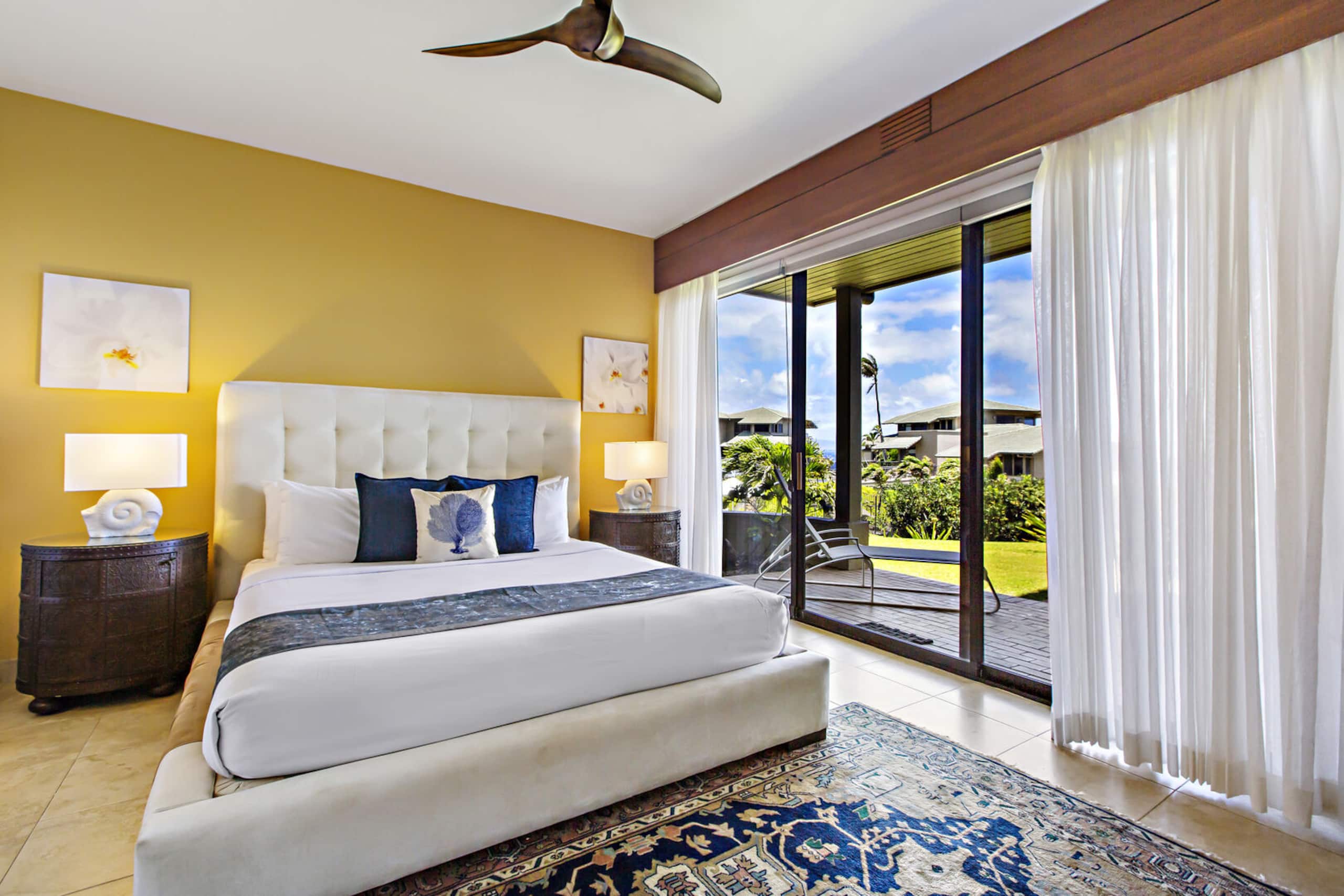 Condo in Lahaina · ★4.53 · 2 bedrooms · 3 beds · 3 baths - Image 14