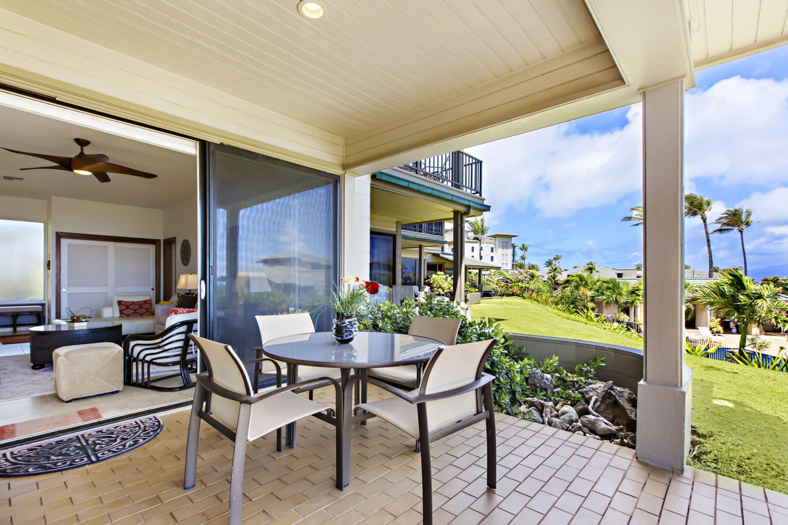 Condo in Lahaina · ★4.53 · 2 bedrooms · 3 beds · 3 baths - Image 4