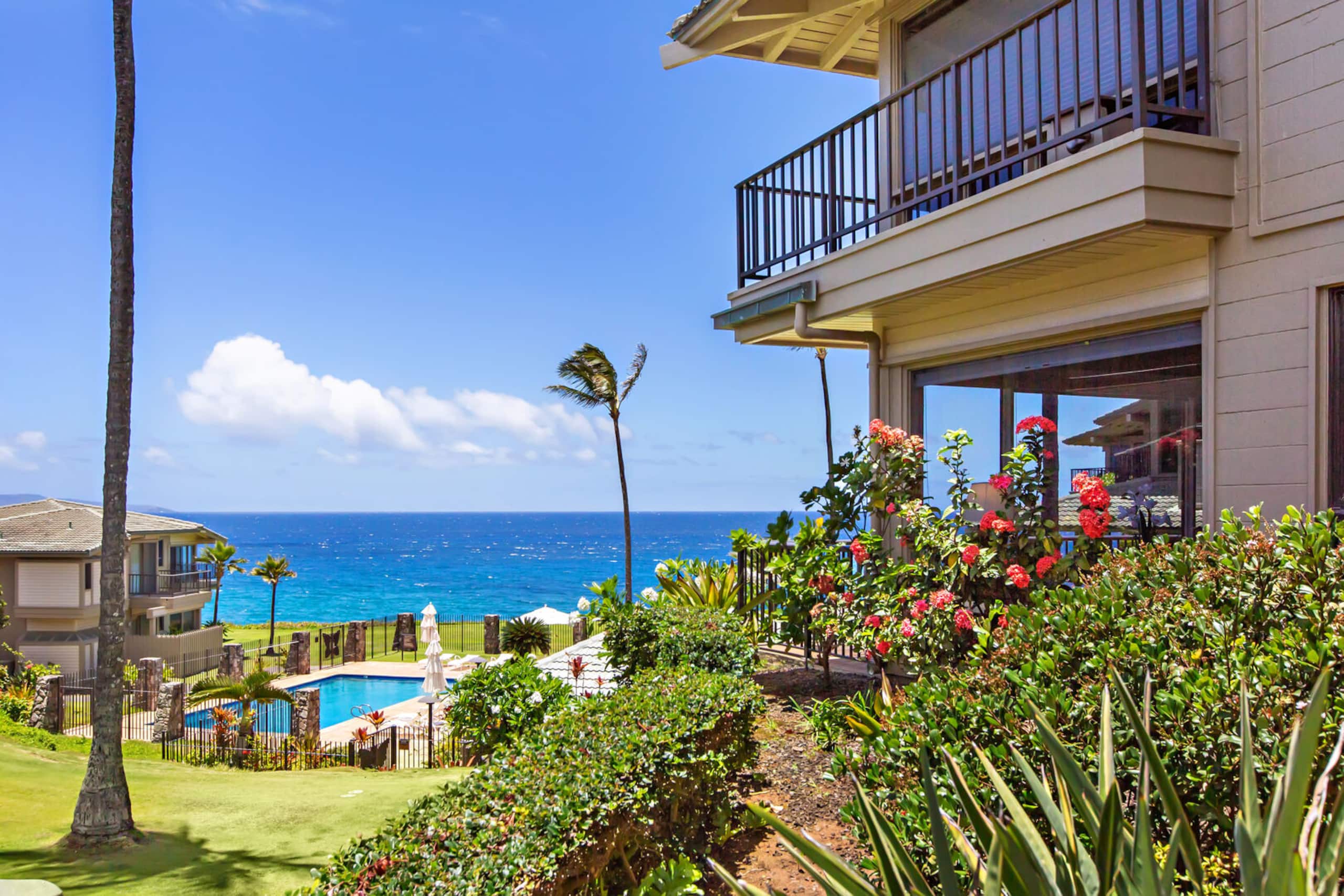 Condo in Lahaina · ★4.85 · 1 bedroom · 2 beds · 2 baths - Image 6