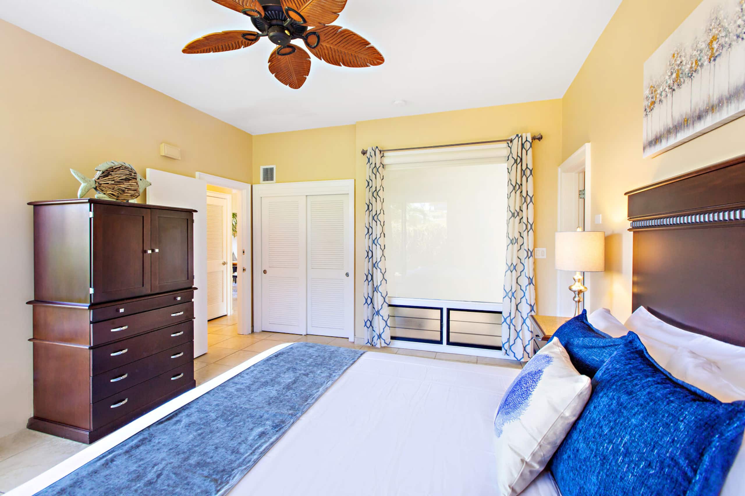 Condo in Lahaina · ★4.85 · 1 bedroom · 2 beds · 2 baths - Image 20
