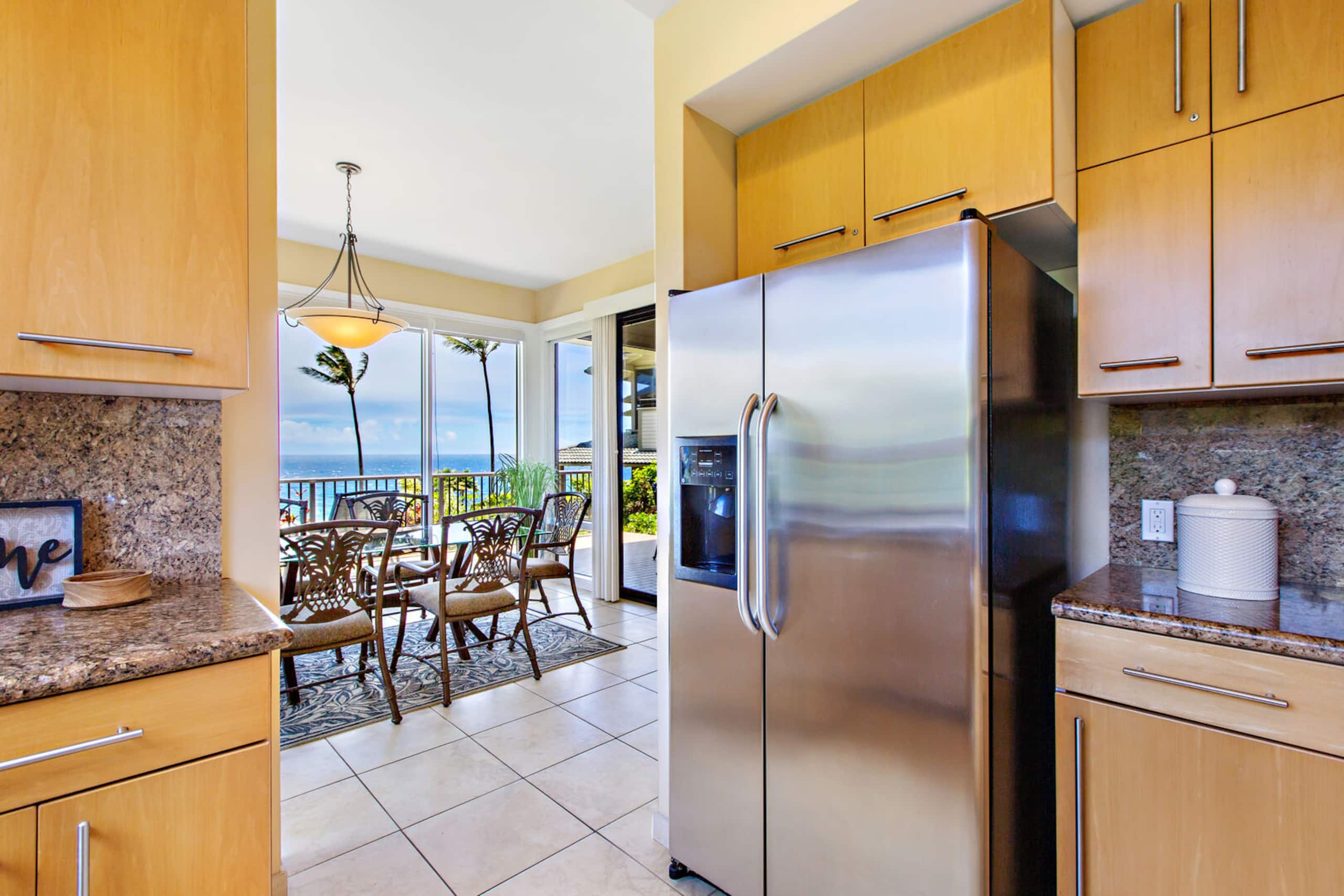 Condo in Lahaina · ★4.85 · 1 bedroom · 2 beds · 2 baths - Image 16