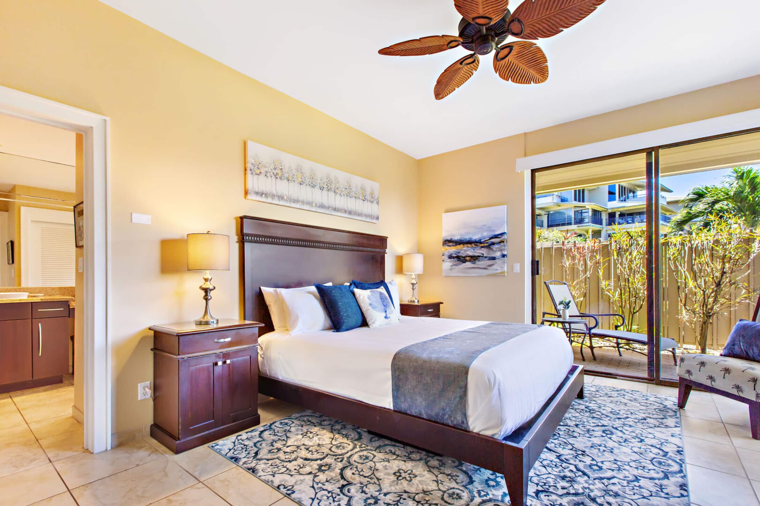 Condo in Lahaina · ★4.85 · 1 bedroom · 2 beds · 2 baths - Image 19