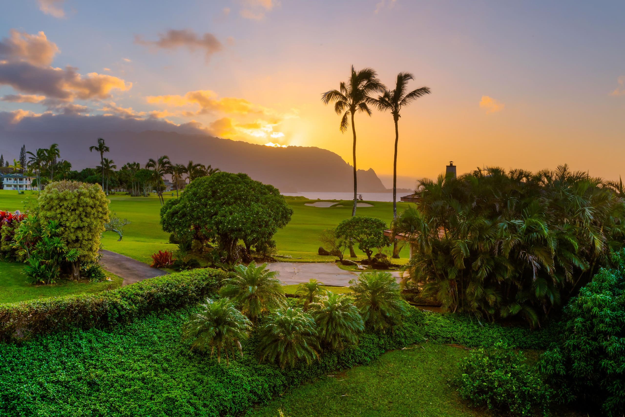 Home in Princeville · ★4.88 · 5 bedrooms · 5 beds · 6.5 shared baths - Image 31