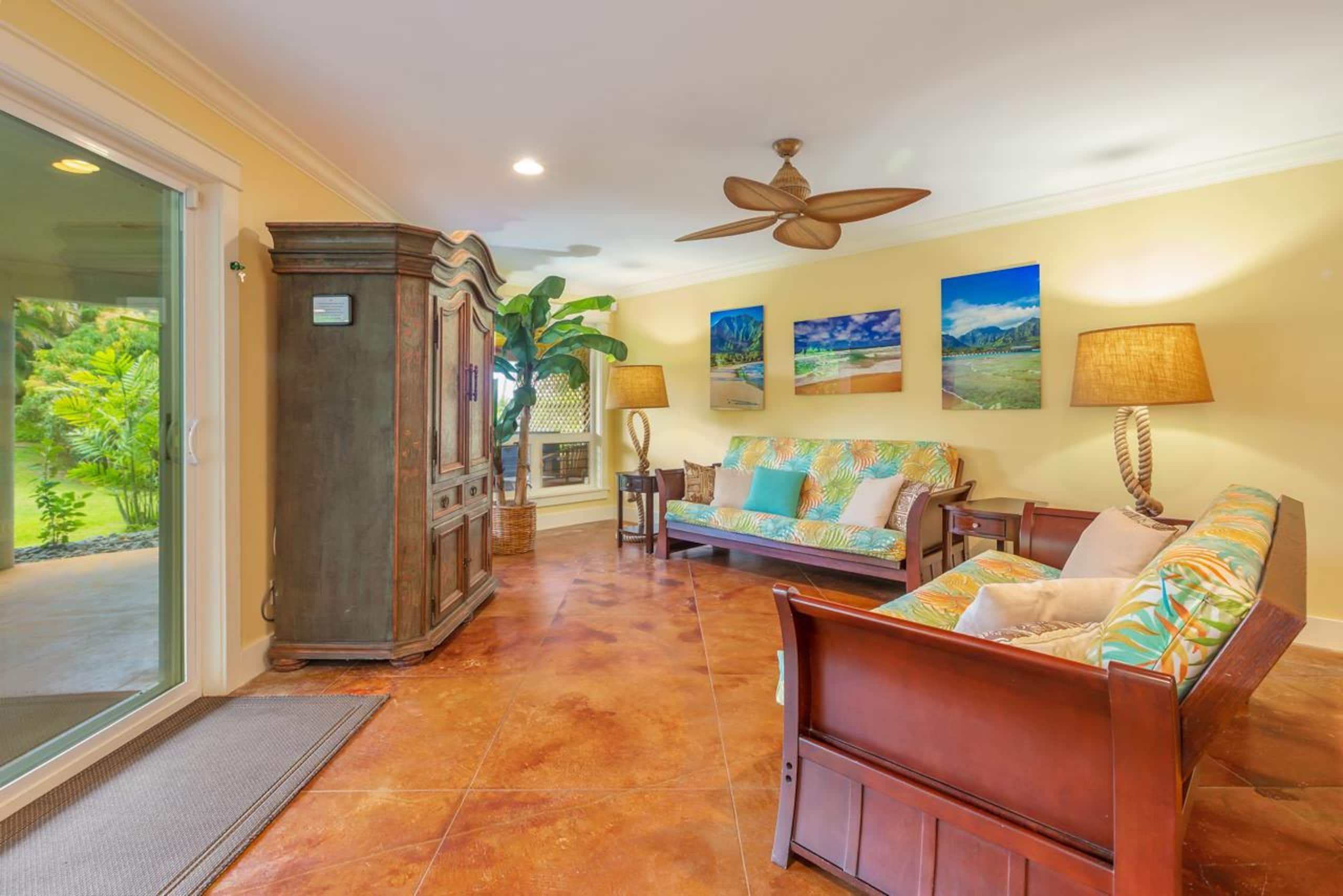 Home in Princeville · ★4.88 · 5 bedrooms · 5 beds · 6.5 shared baths - Image 8
