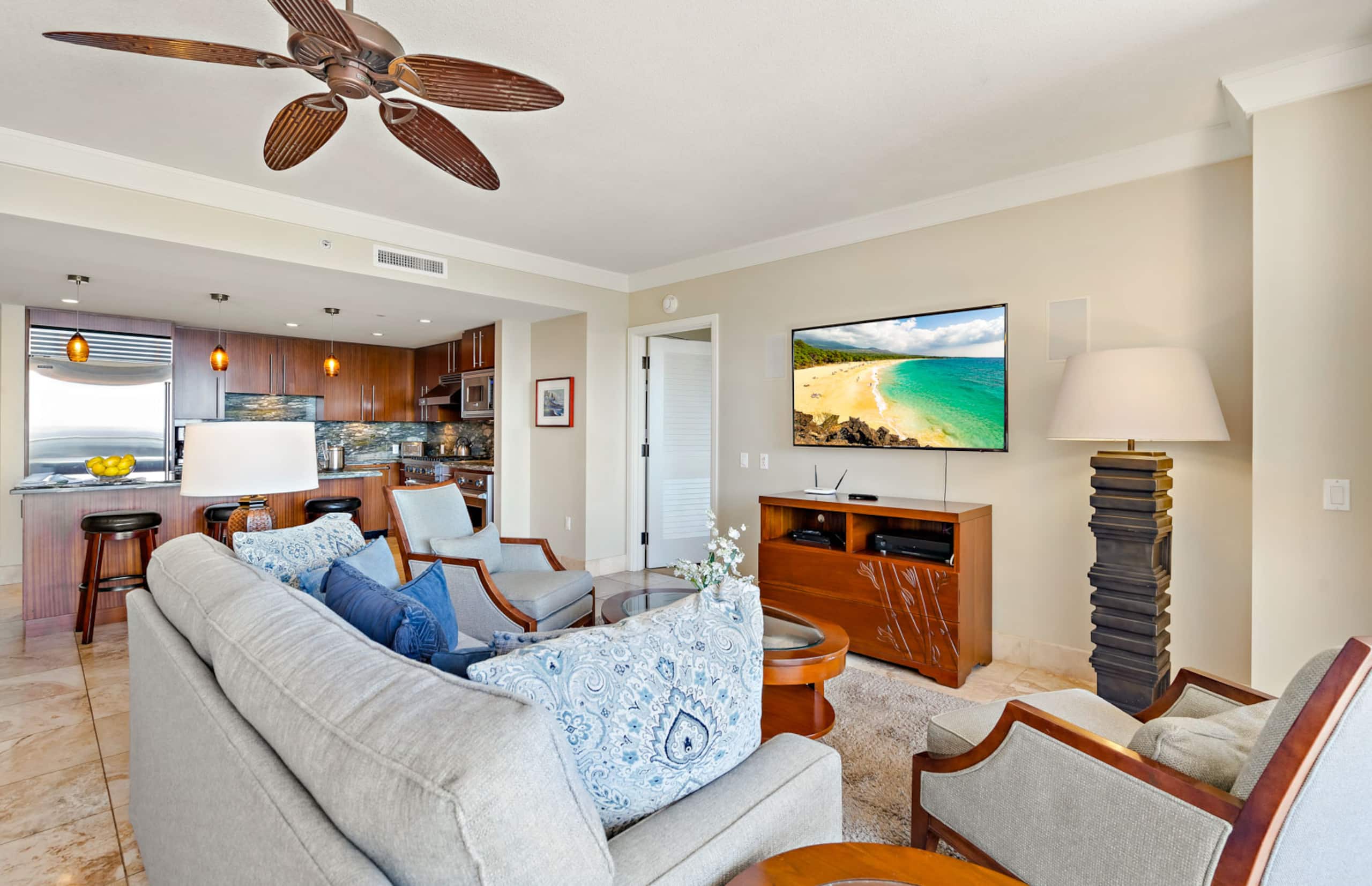 Condo in Lahaina · ★4.5 · 3 bedrooms · 4 beds · 3 baths - Image 14