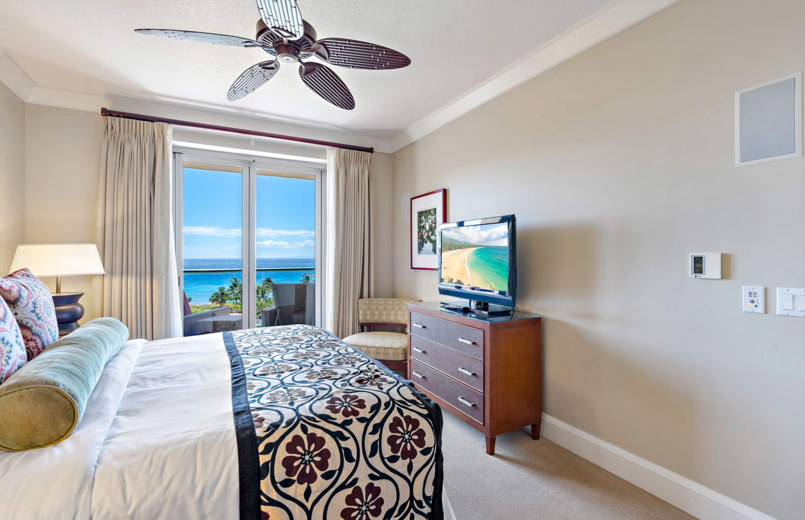 Condo in Lahaina · ★4.5 · 3 bedrooms · 4 beds · 3 baths - Image 18