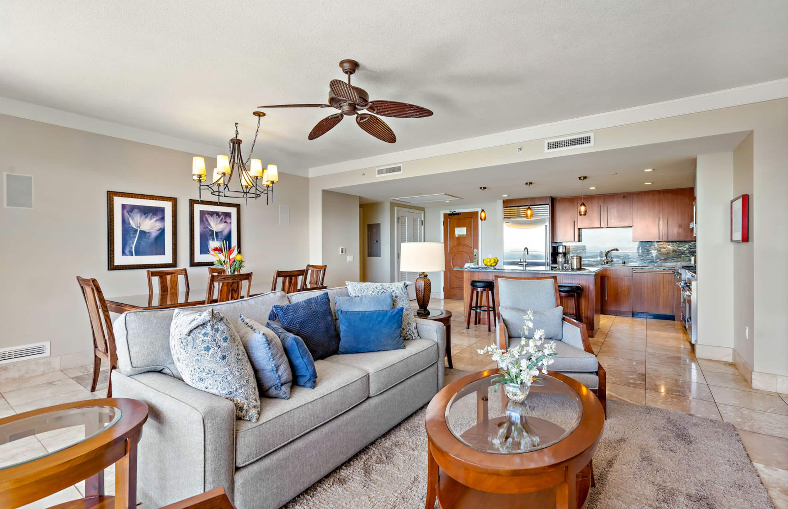 Condo in Lahaina · ★4.5 · 3 bedrooms · 4 beds · 3 baths - Image 11