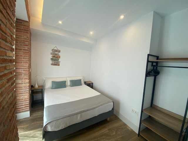 listing_image