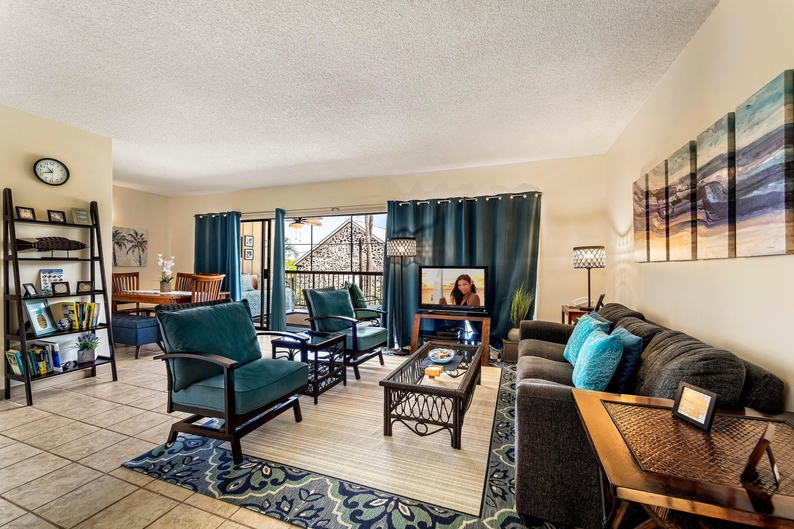 Condo in Kailua-Kona · ★4.58 · 2 bedrooms · 3 beds · 2 private baths - Image 4