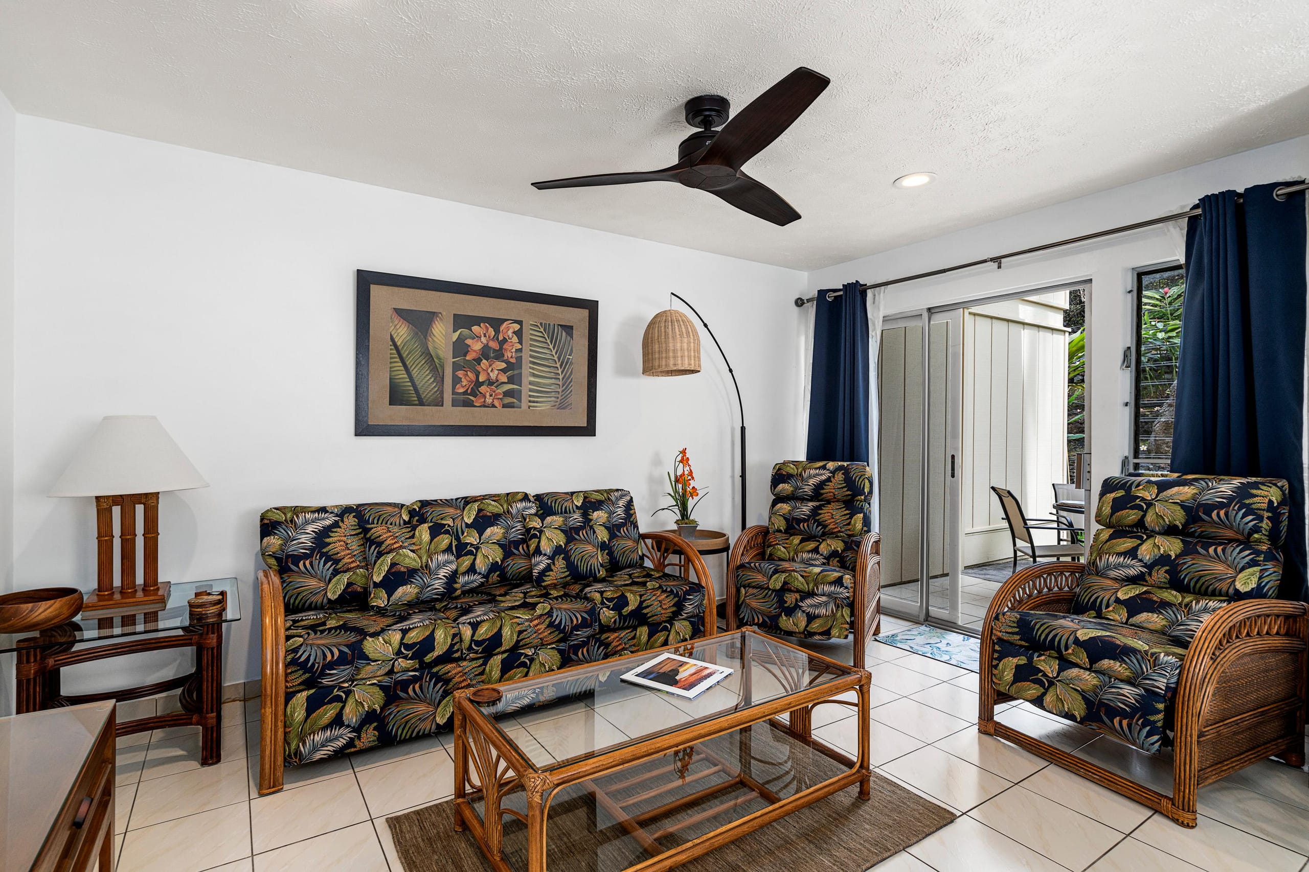Condo in Kailua-Kona · ★4.53 · 3 bedrooms · 5 beds · 2 private baths - Image 2