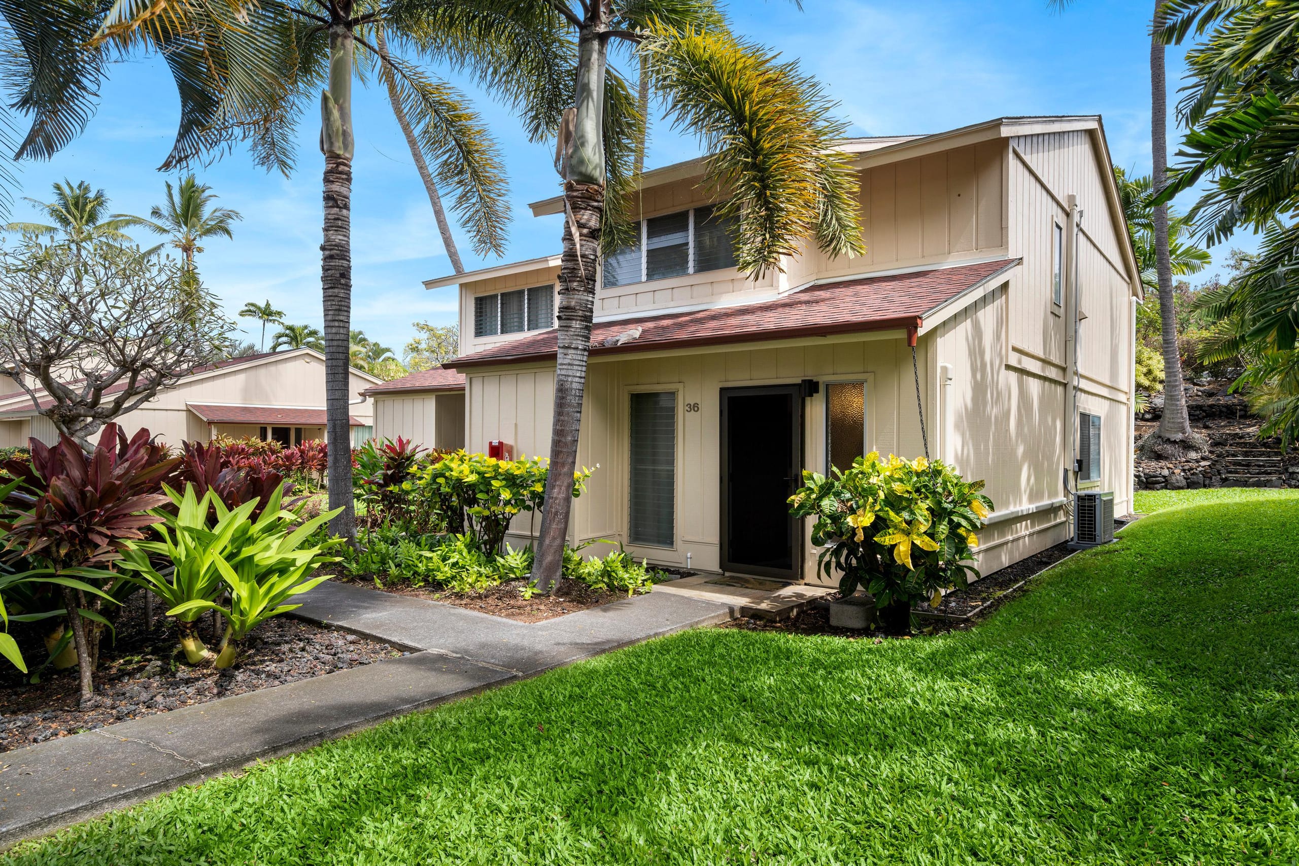 Condo in Kailua-Kona · ★4.53 · 3 bedrooms · 5 beds · 2 private baths - Image 28