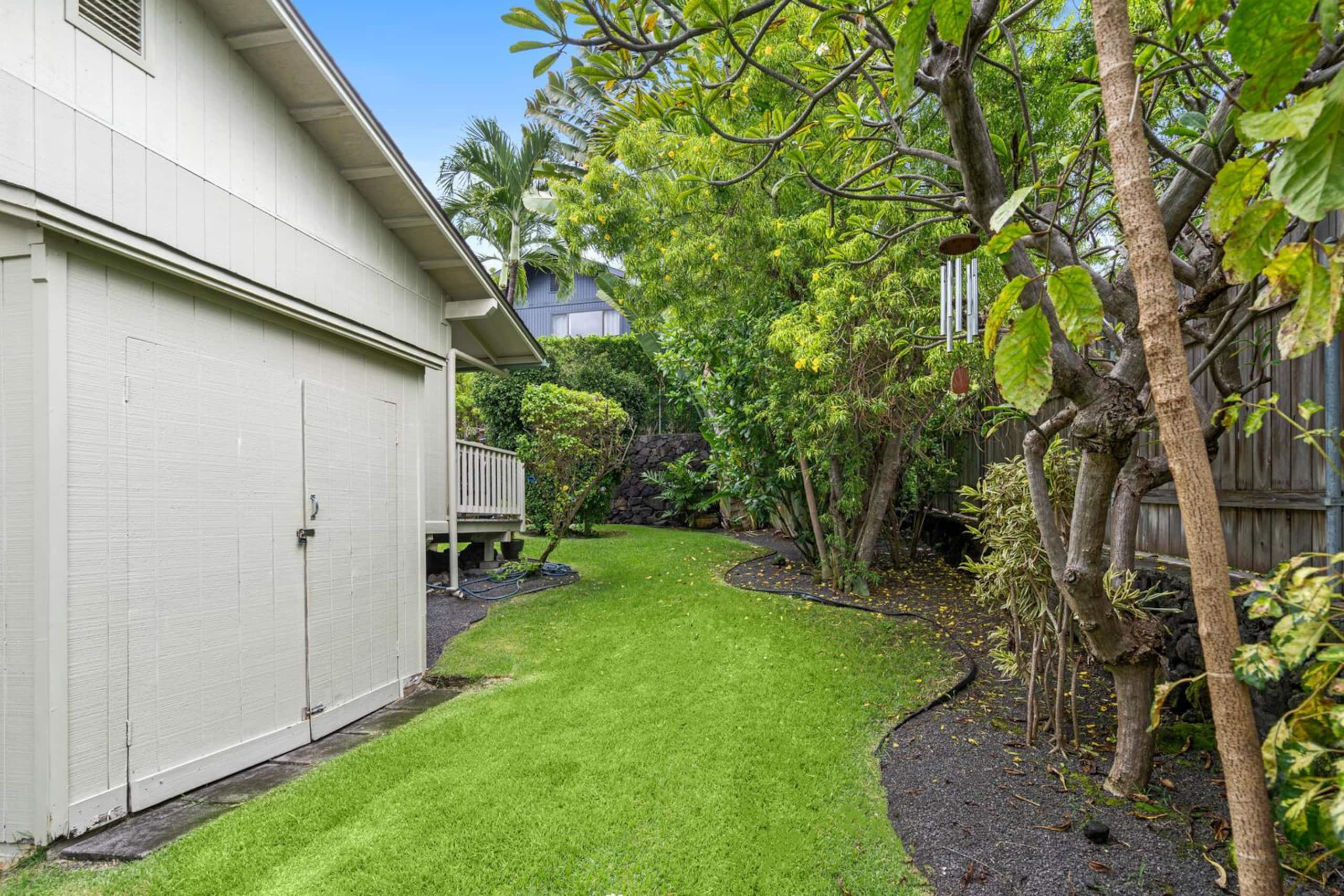 Home in Kailua-Kona · ★4.91 · 3 bedrooms · 4 beds · 2 baths - Image 38