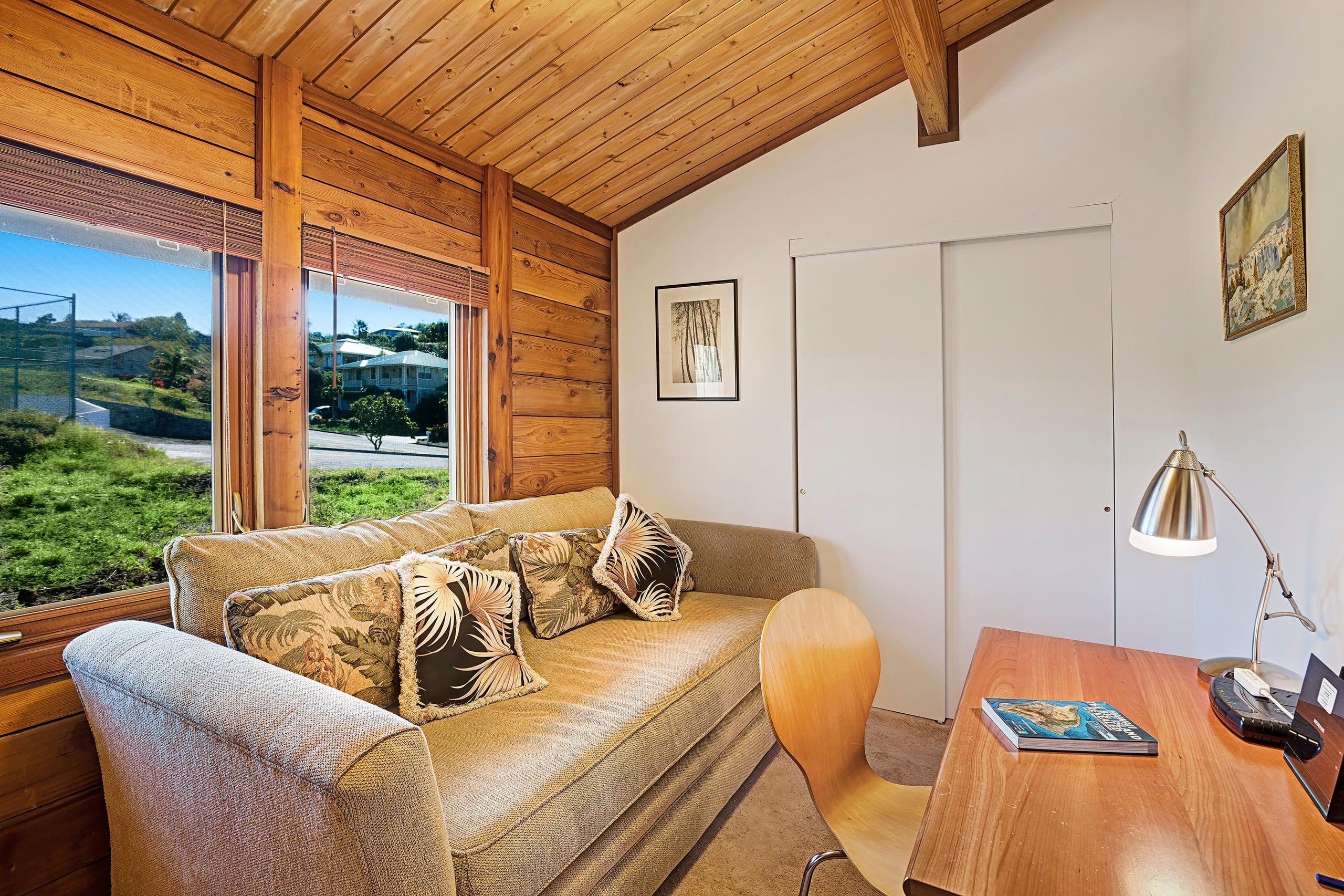 Hale O' Waikoloa- Stunning Cedar Home with Sweepi - Photo 14